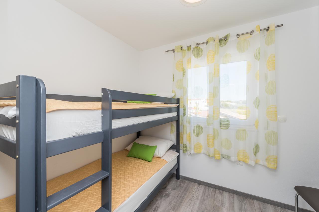 Apartments Janice Пакоштане Экстерьер фото